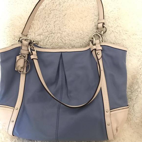 Coach Alexandra Chain Leather Tote Chambray White - Picture 2 of 5